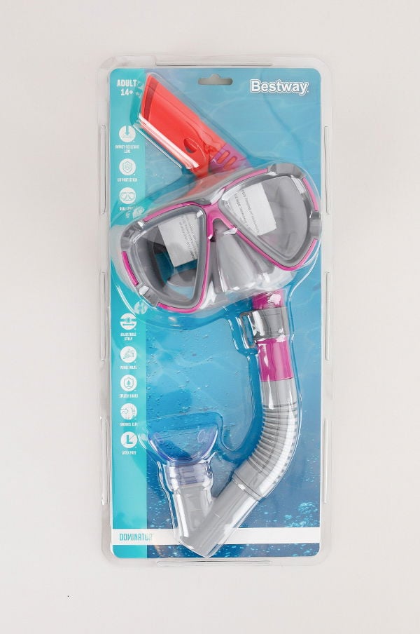 Snorkelset för vuxna från Bestway, inklusive mask och snorkel, designat för dykning och simning. Förpackningen visar en stilren design med funktioner som säkerhetsventil och anti-dimma. Idealisk för vattenaktiviteter.